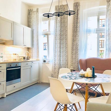 Апартаменты Apartament Delux 2 Legnica Ul. Kominka 16 Экстерьер фото